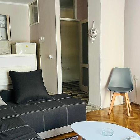 Majdini Clock Tower Apartman Подгорица Екстериор снимка