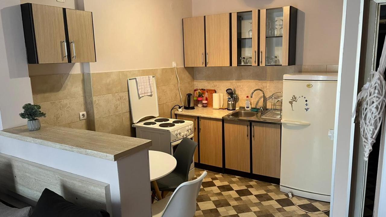 Majdini Clock Tower Apartman Подгорица Екстериор снимка